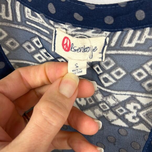 Long sleeve semi sheer boho/Aztec polkadot print blouse - Picture 9 of 10